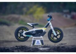 Husqvarna Replica 12eDrive - Lasten Sähköpyörä -PolkuTech Verkkokauppa 105650 husqvarna 12edrive my22 1